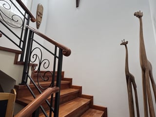 CAÑADAS DE ELGIN/ Casa Amueblada en Venta, zona 13 - Image 25