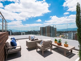 Rento apartamento en zona 10 planta baja Ref-4847 - 2