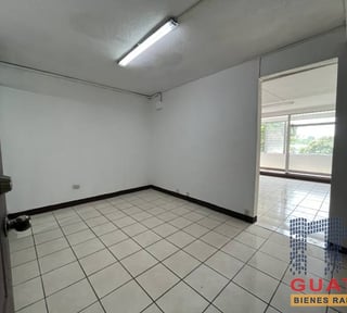 Oficina en Renta, Zona 10 (R10382)