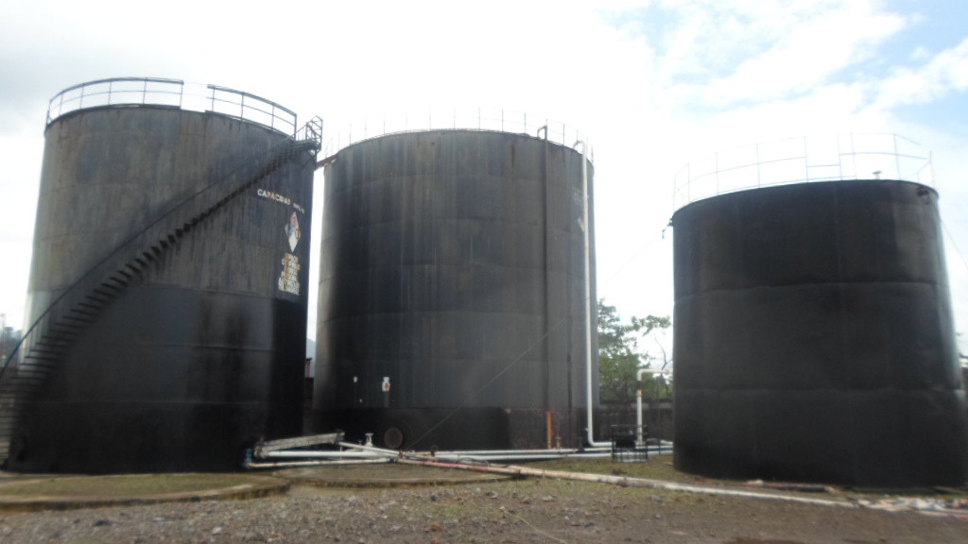 Tanques en renta en Santo Tomás de Castilla Guatemala