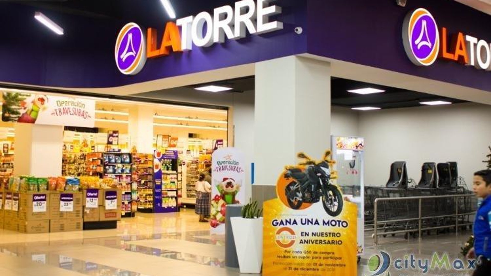 Oficina en renta en zona 7 sobre Calzada San Juan - Miniatura 8