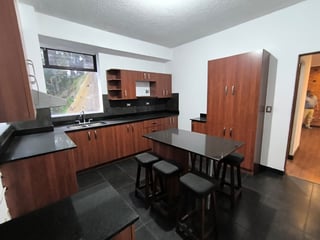 Apartamento 3 hab. en Zona 4, sector IGA | 4 Grados Norte - 5