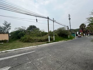 Terreno en Venta en Boulevard Las Colinas San Cristóbal, zona 8 Mixco - 2
