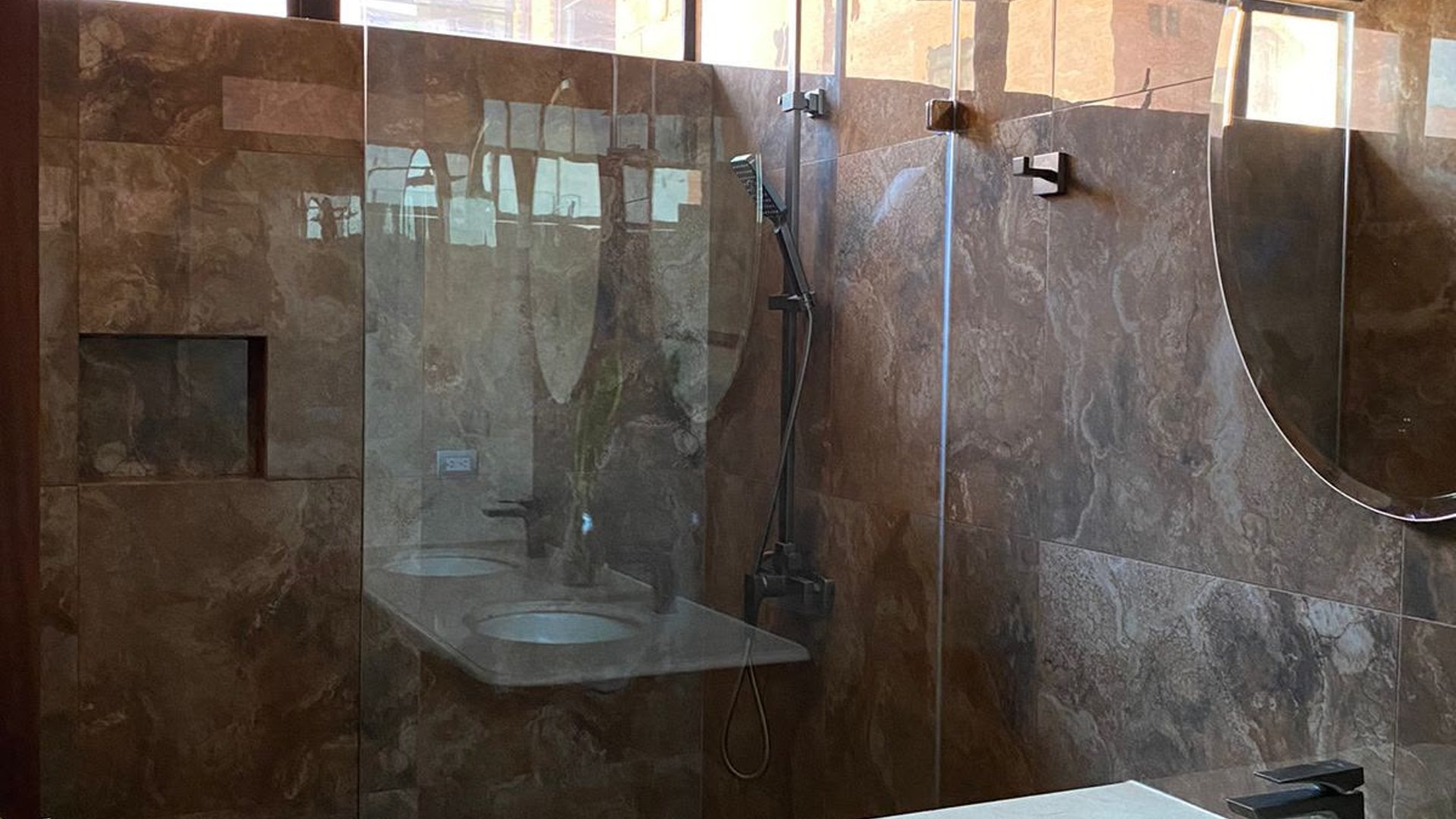 APARTAMENTO AMUEBLADO EN RENTA SAN IGNACIO ZONA 10 - Miniatura 12