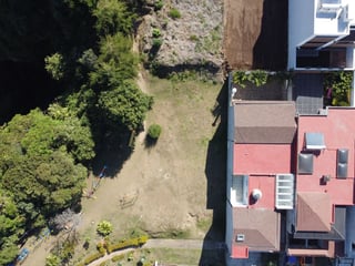 Vendo Terreno en Hacienda Real zona 16 - 2