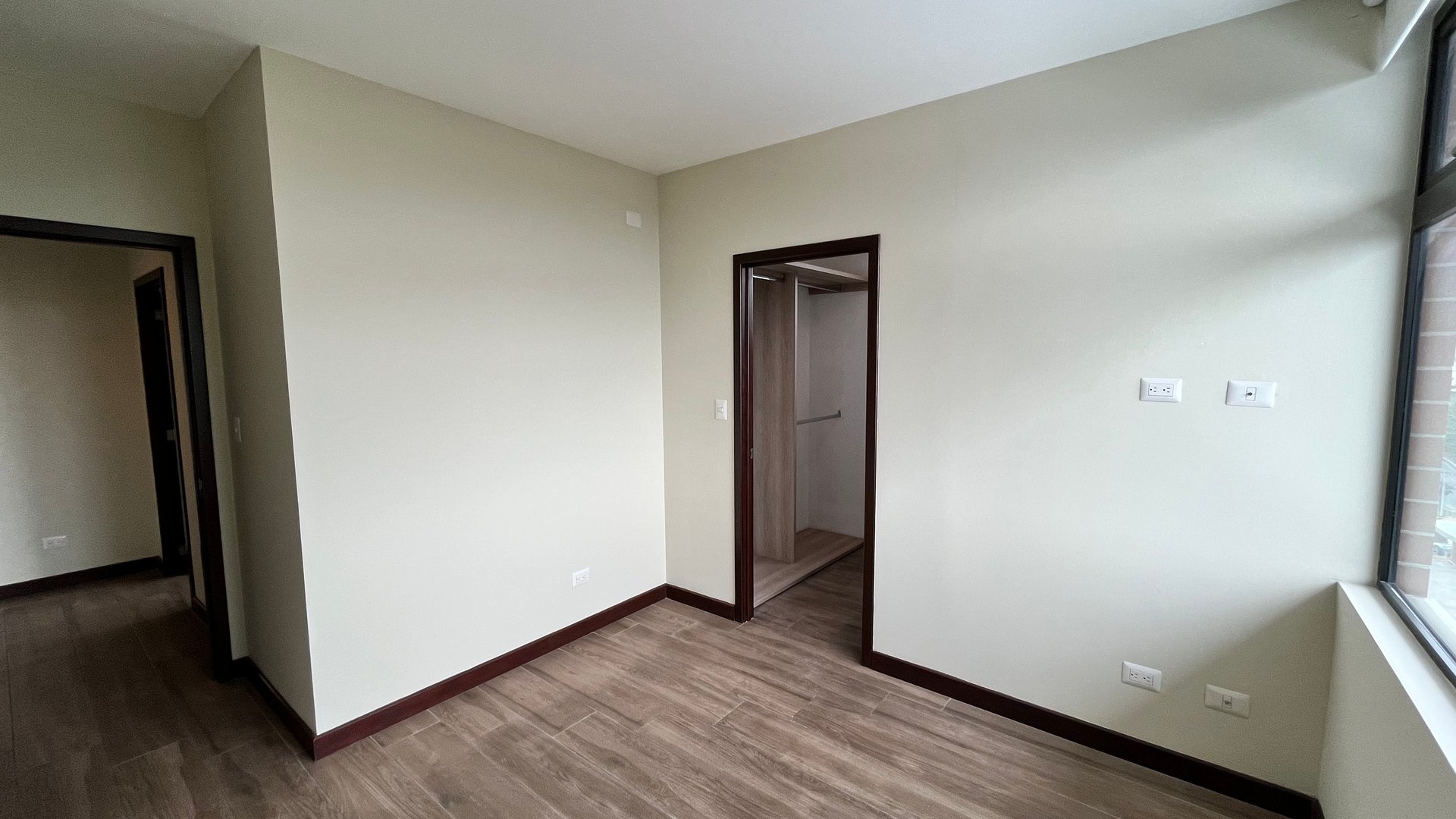 Apartamento en Alquiler, Edificio Cupertino, Muxbal - Final 20 calle - Miniatura 11