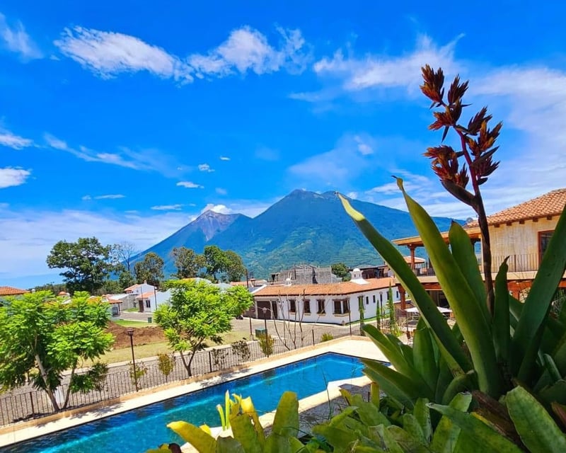 CASA EN VENTA EN ANTIGUA GUATEMALA