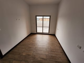 Apartamento en Renta en Zona 10 Ref-4458 - 3
