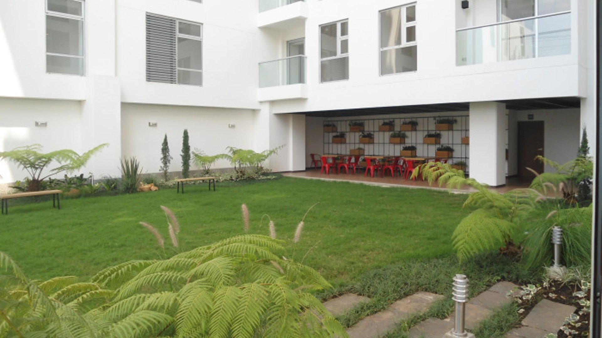En renta apartamento en CityHaus zona 10 - Miniatura 12
