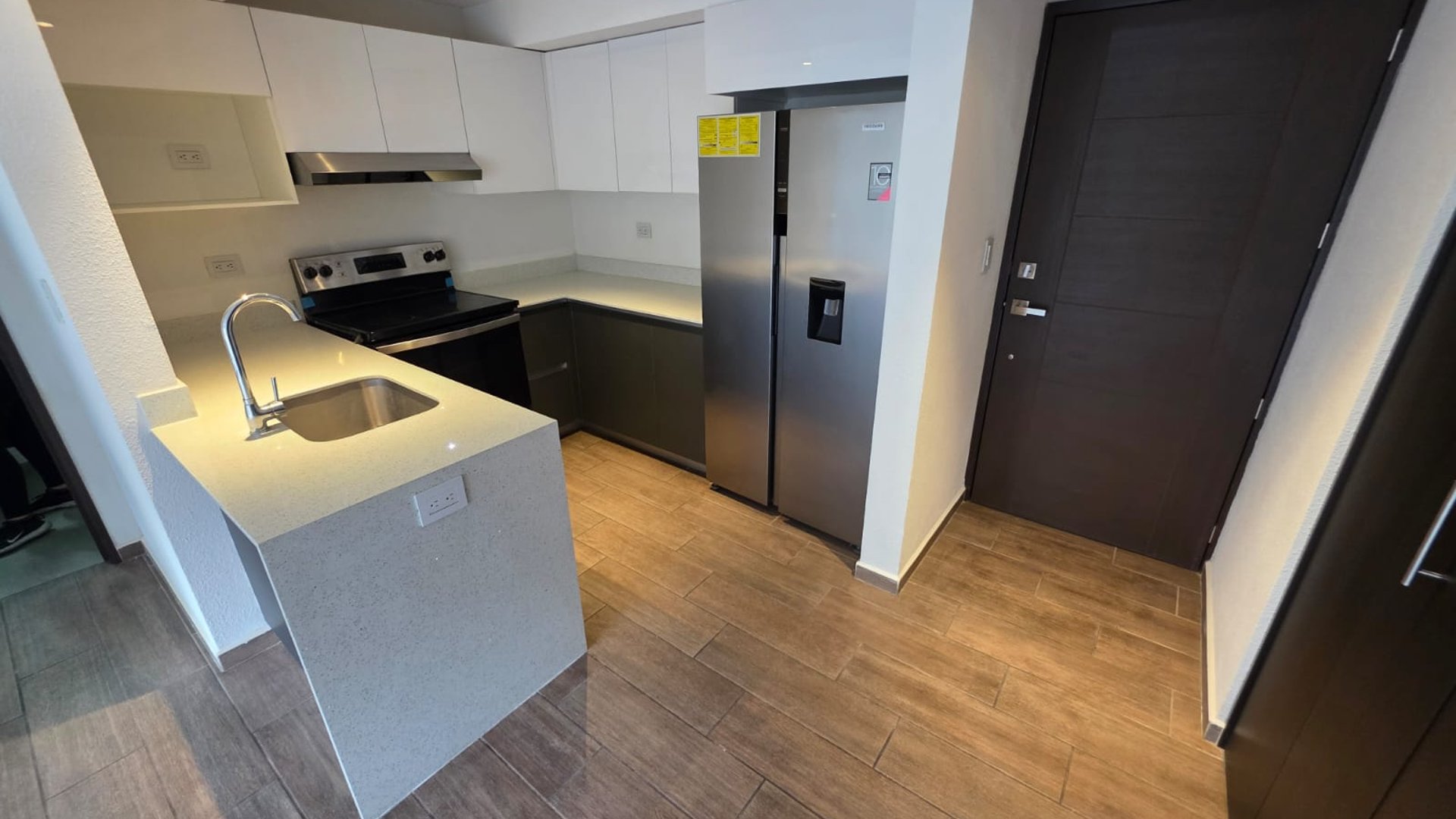 Apartamento en renta en Parque Mateo zona 7 Ref-6069 - Miniatura 6