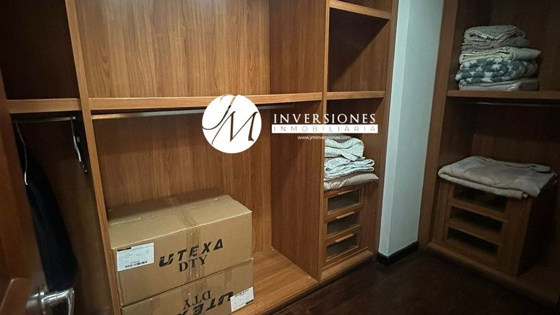 Apartamento en renta Amueblado en zona 10 - Miniatura 8