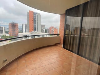 APARTAMENTO EN VENTA – QUINTA BELLA, ZONA 14 - 5