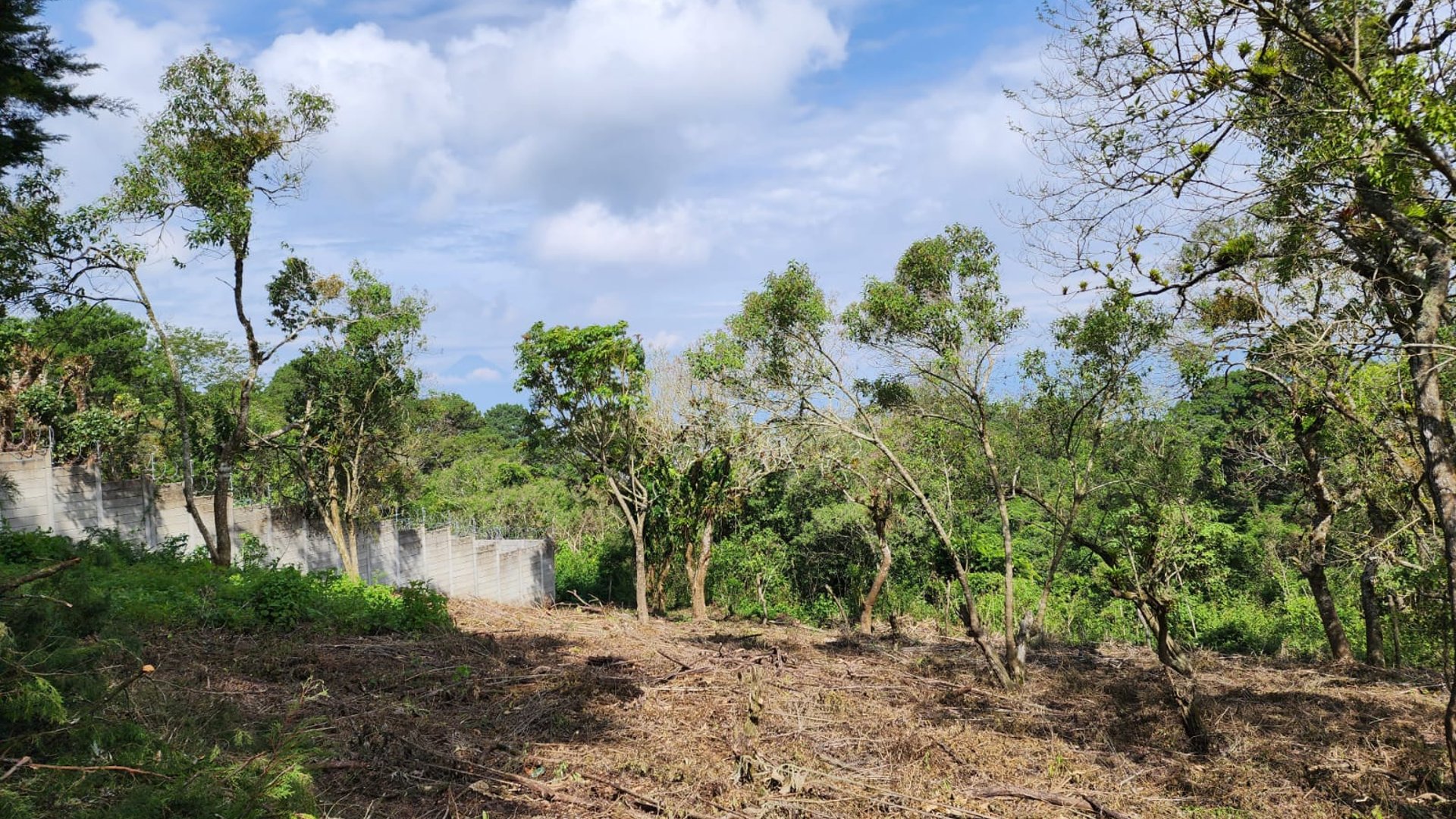 Terreno en Venta / KM. 16.5 Carretera a El Salvador / Santa Catarina Pinula
