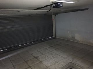 EDIFICIO DE CUATRO NIVELES  EN VENTA EN ZONA 5,.Excelente Ubicación . - 4