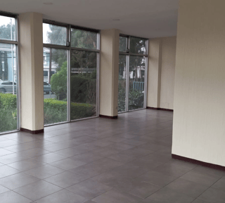 Locales en Renta en Edificio Plaza Maritima, Zona 10 