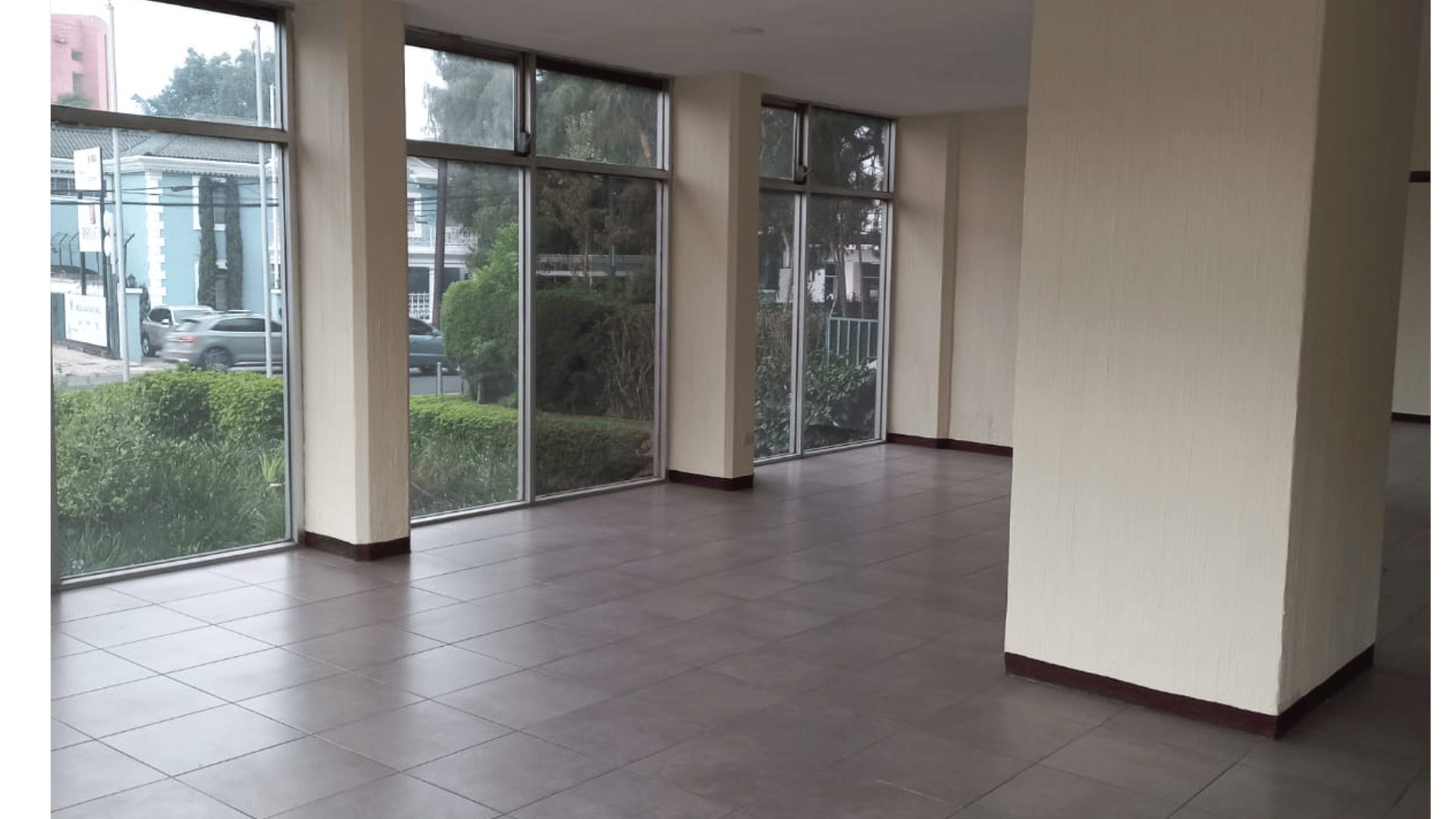 Locales en Renta en Edificio Plaza Maritima, Zona 10 