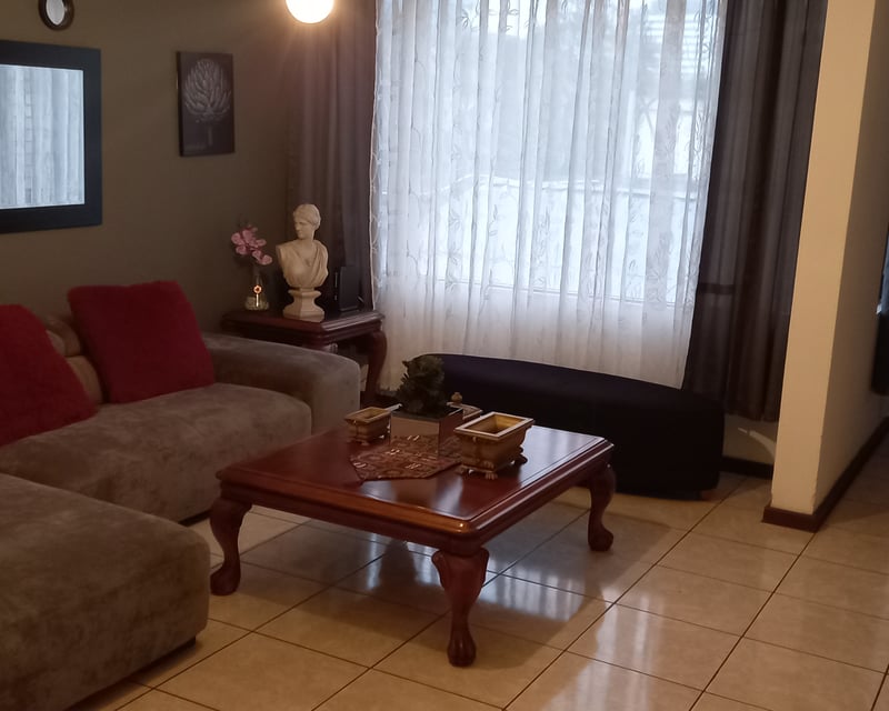 APARTAMENTO AMUEBLADO EN ZONA 9