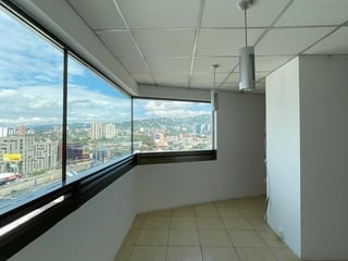 TORINO 1 / Oficina en Renta / Venta ,zona 10 - 5