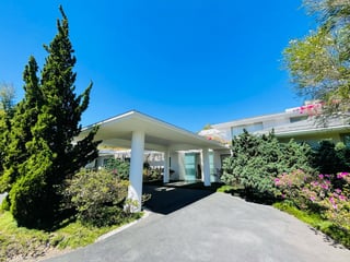 VENTA DE LUJOSA MANSIÓN CON PISCINA Y HELIPUERTO - FRAIJANES - 2