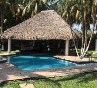 CASA DE PLAYA EN RENTA, EN PUERTO QUETZAL