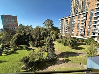 Apartamento en Alquiler – Zona 14 Edificio Tadeus - Image 16