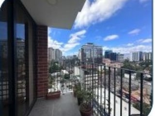 APARTAMENTO EN VENTA EDIFICIO AIRALI ZONA 10 - 3
