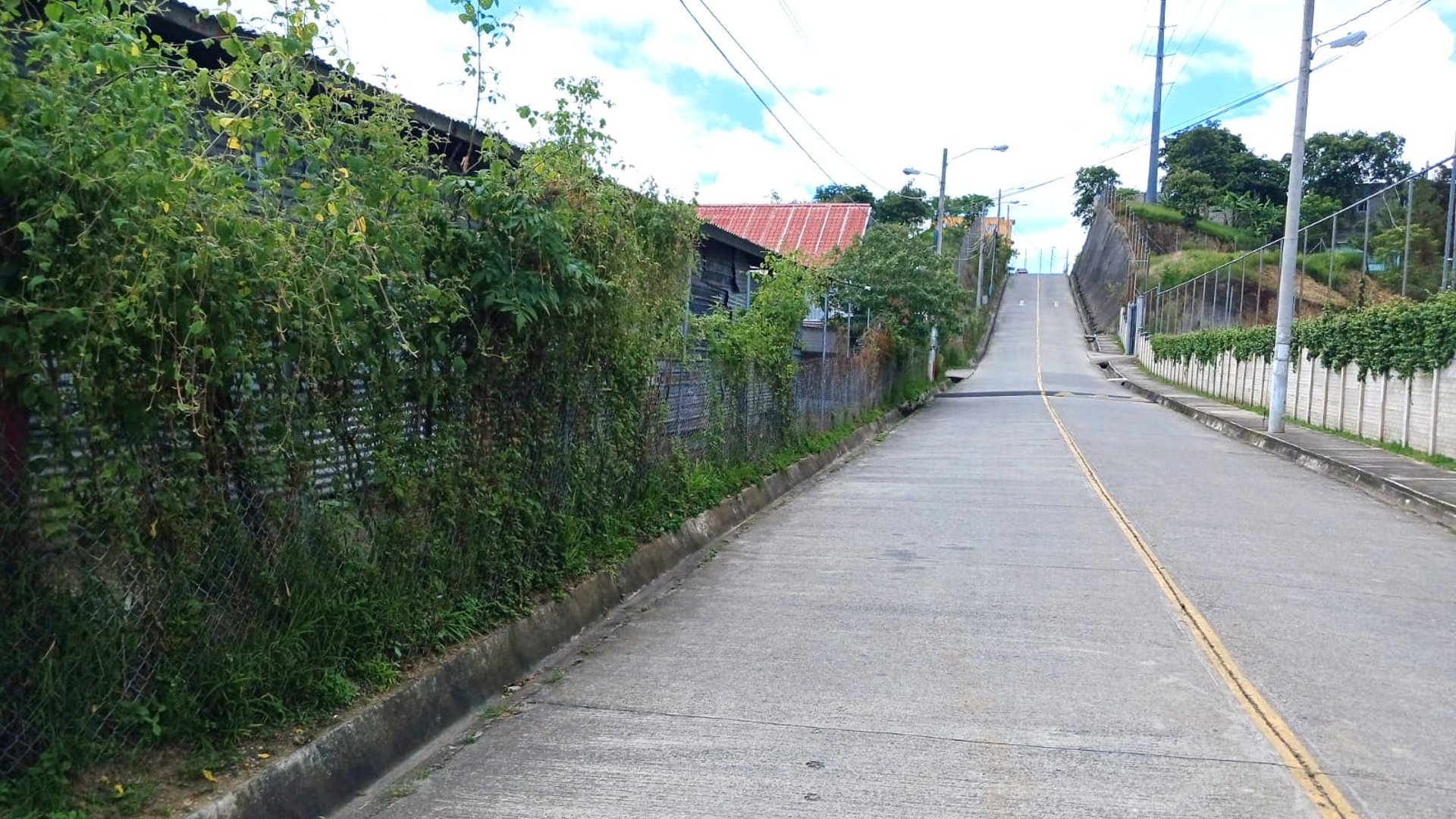 Terreno en Venta cerca de Calzada La Paz, en Zona 17