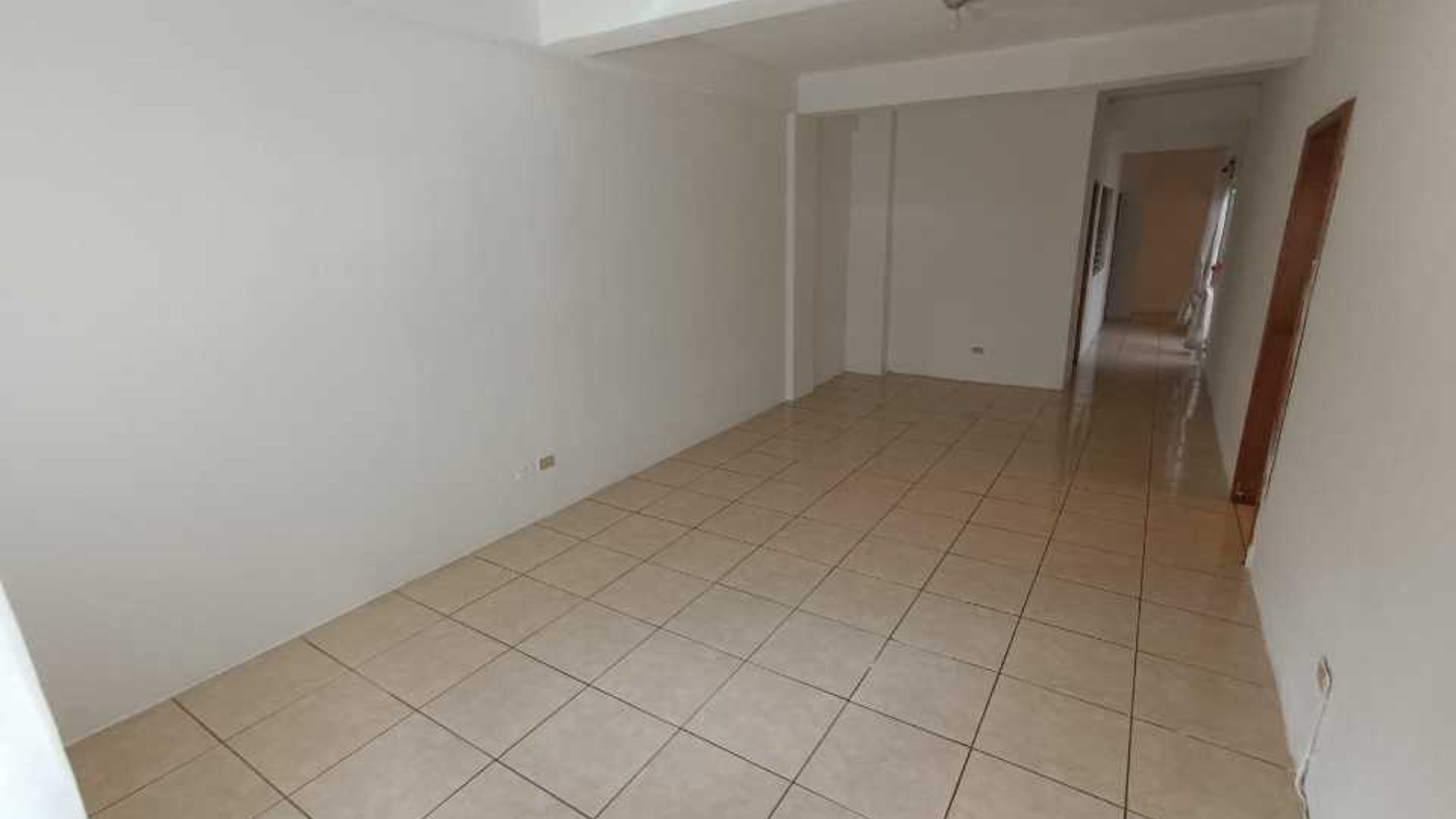 Vendo apartamento Boulevard Sur, San Cristóbal, zona 8 de Mixco - Miniatura 6