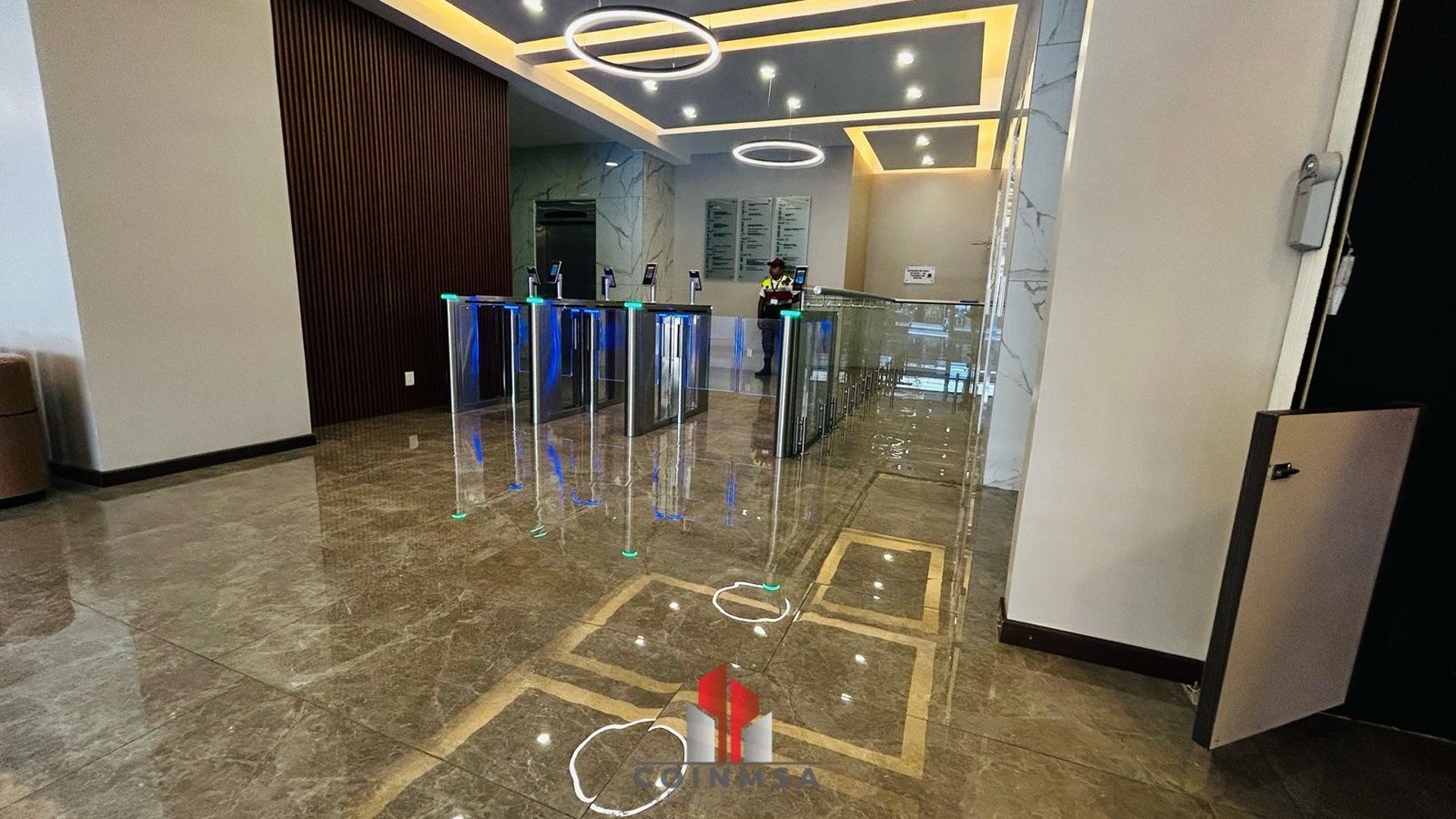 Oficina en Venta Zona 10, Edificio Torino I - Miniatura 13
