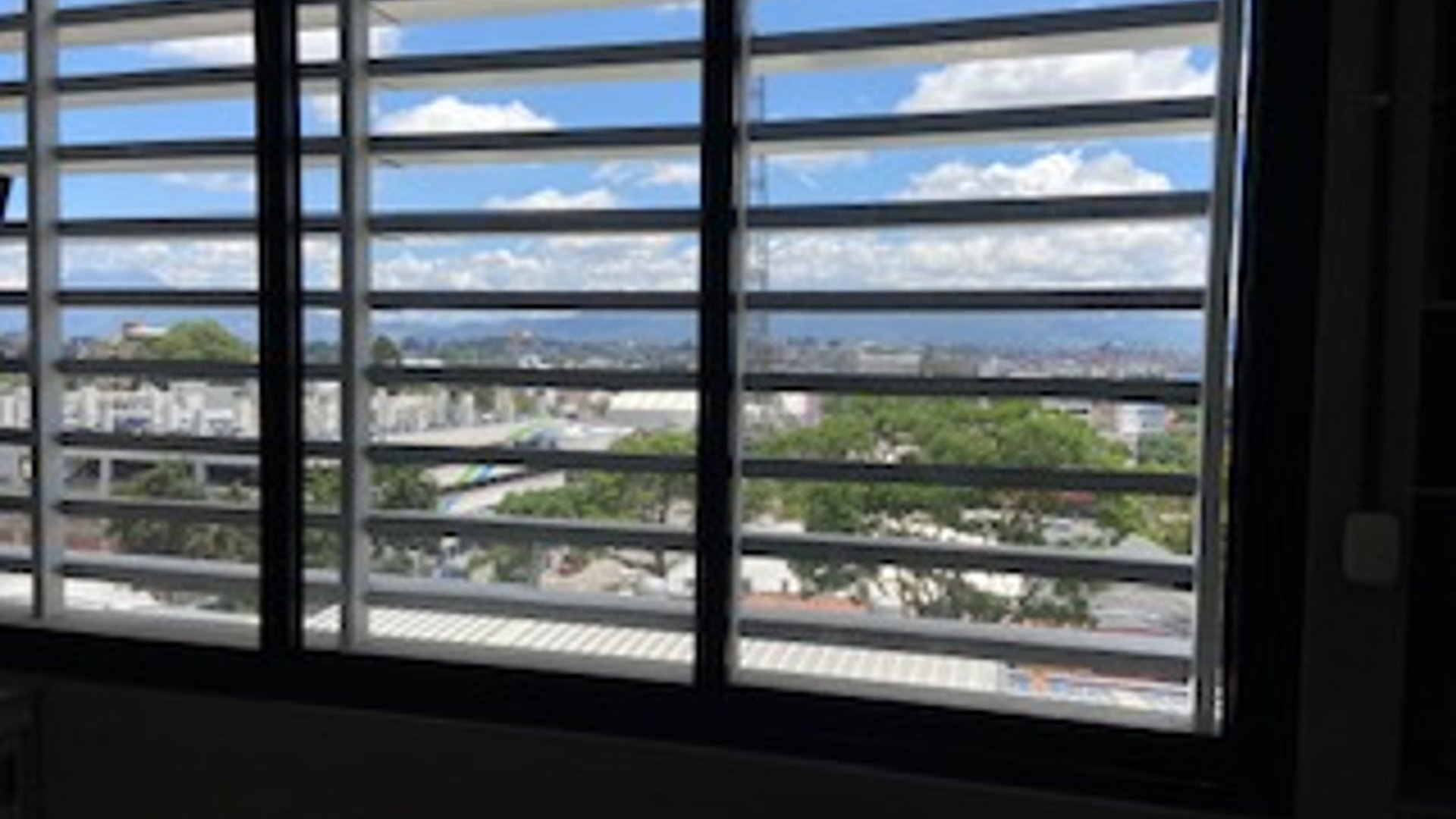 Rento 2 oficinas compartidas en Edificio Nova Reformador - Miniatura 5