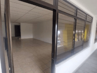 Local en Renta Plaza Pinabetes Express San Jose Pinula - Image 3