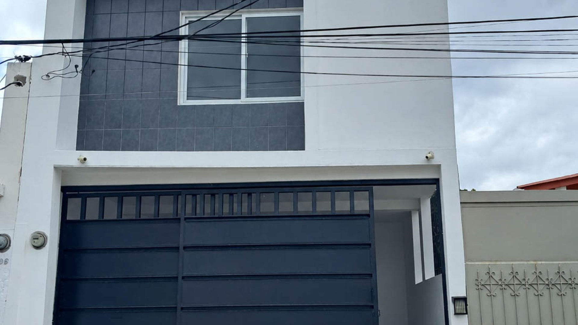TOWNHOUSE EN RENTA ZONA 15 / MUNDO INMOBILIARIO