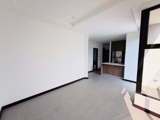 APARTAMENTO IDEAL PARA INVERSIÓN  2 HABS. 92Mts2 EDIF. Arles ZONA 15 - 3