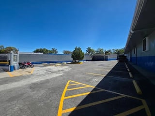 Bodega en Renta en Zona 17, Guatemala | Amplio Espacio Industrial - 2