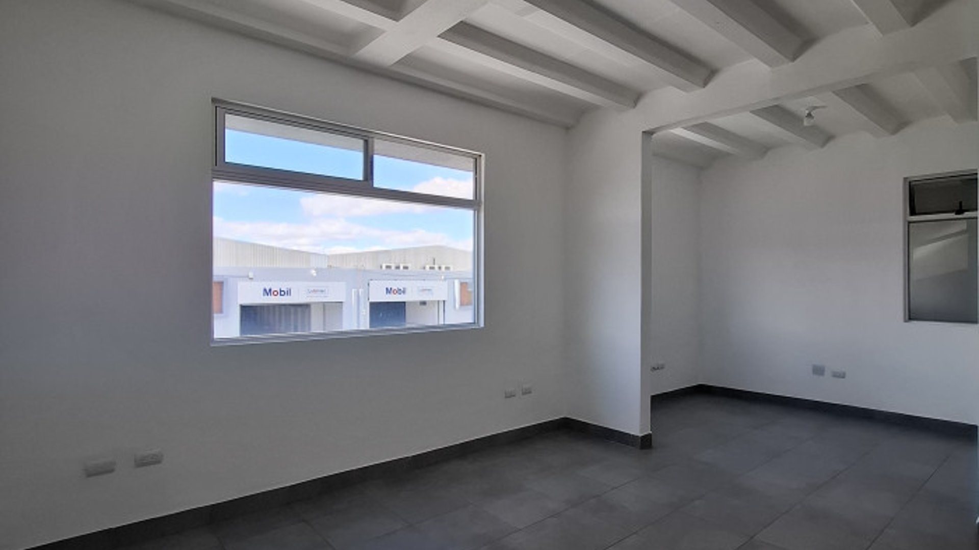 Ofibodega en renta en las Tunas zona 4 Mixco - Miniatura 8