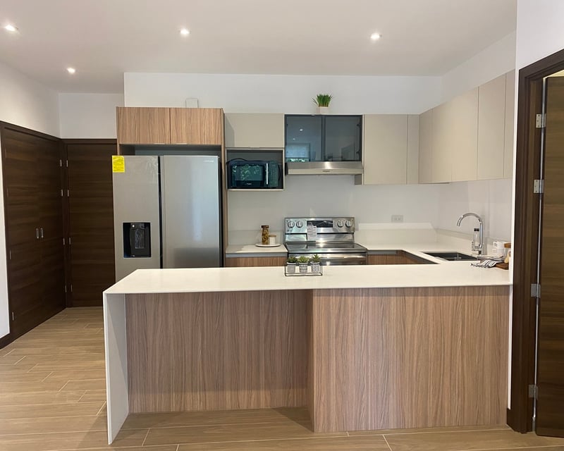 Apartamento en renta de 2 habitaciones en nivel bajo en Z15 Ref-5331
