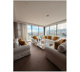 Apartamento de Lujo en Venta – Torre Caprese, Zona 15