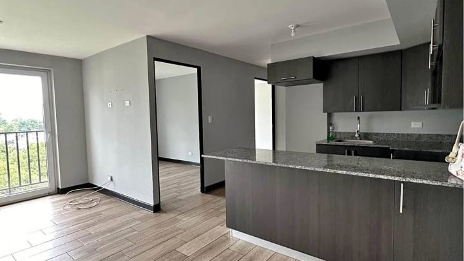 APARTAMENTO EN TORRES DE VILLA HERMOSA ZONA 7 SAN MIGUEL PETAPA