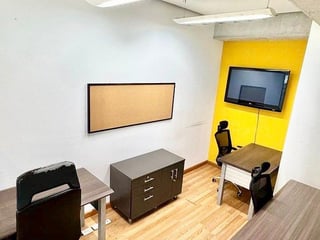 Oficina en Renta en Zona 10 Guatemala | 130 m² | Edificio Corporativo - Image 8