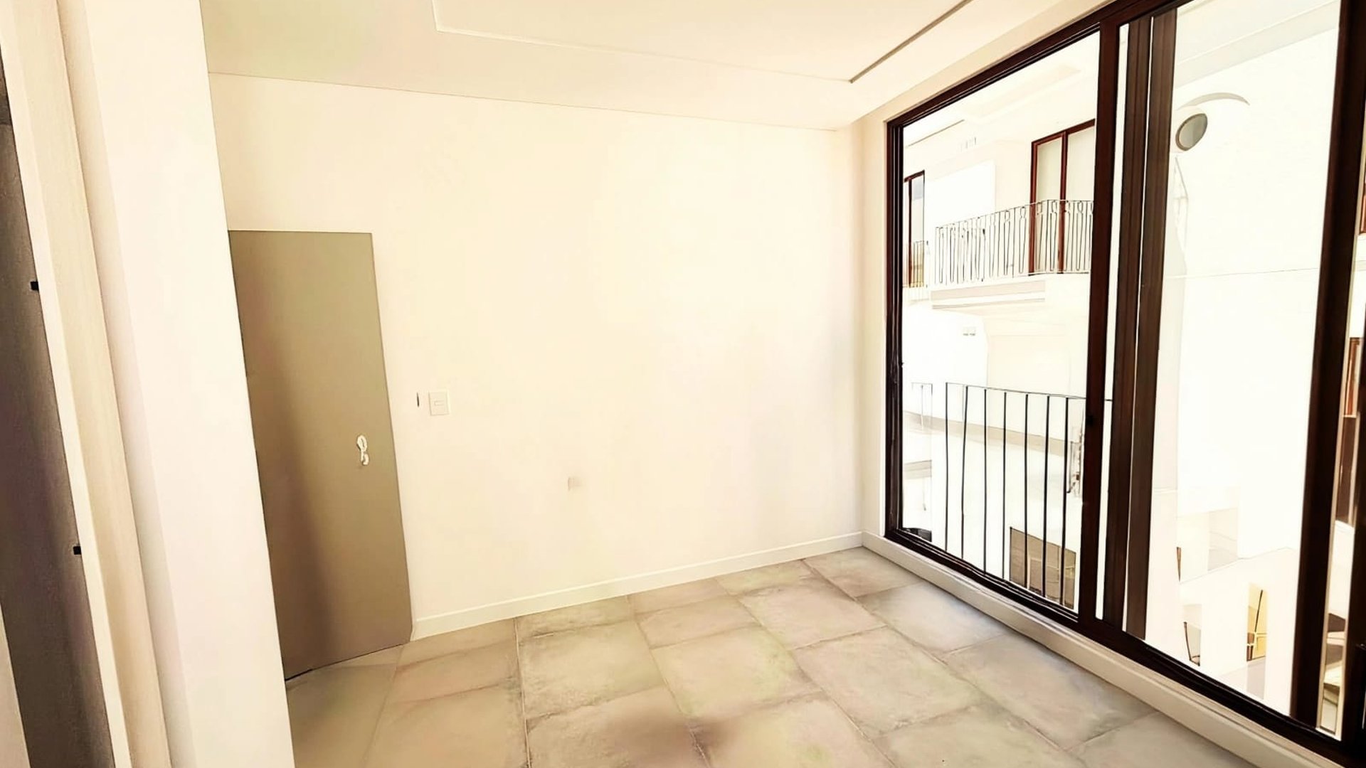 Apartamento 1 Hab. en Renta - Zona 16, Ciudad de Guatemala - Miniatura 6