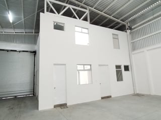 Ofibodega en renta NUEVA en Carretera al Salvador - 2