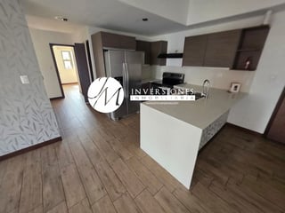 Apartamento en Renta de 3 dormitorios en zona 10 - 5