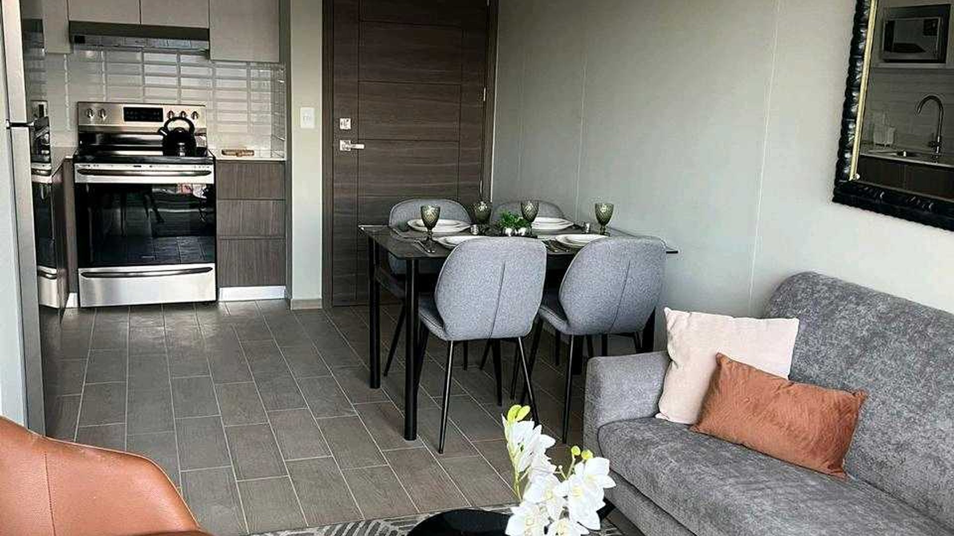 APARTAMENTO EN ALQUILER / VENTA ???? Edificio Andares, Zona 12 - Miniatura 3