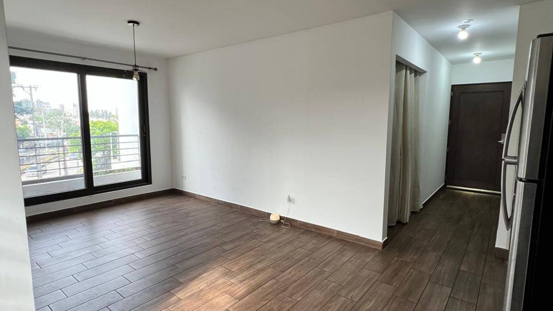 Apartamento en venta-renta en edificio Balmes 47 zona 11 - Miniatura 6