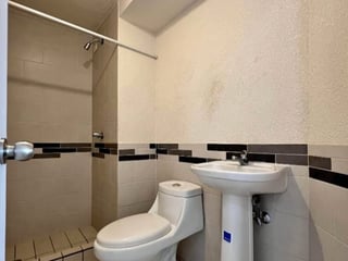 Venta de Apartamento en Entre Valles zona 5 Villa Nueva - 4