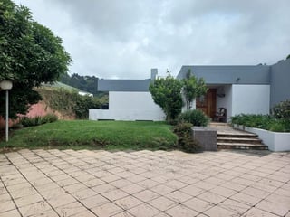 Amplia casa en renta dentro del exclusivo Condominio La Montaña! , zona 16 - 3