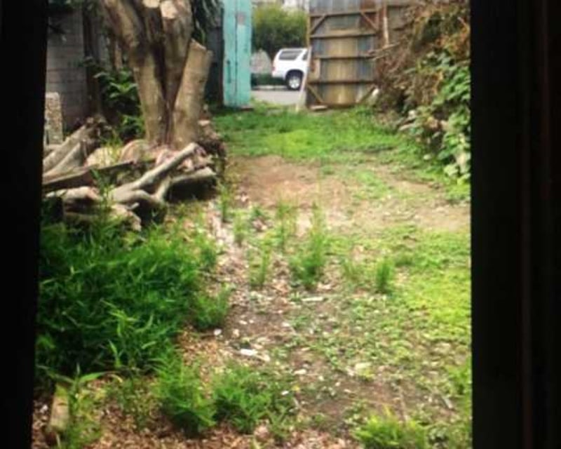 Vendo terreno 15x47 mts. 2, zona 11 Mariscal