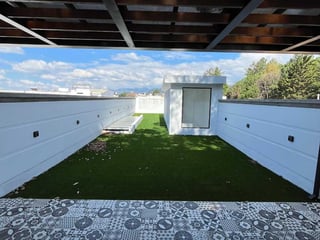 CASA EN VENTA EN LAS FUENTES ZONA 16 - Image 32