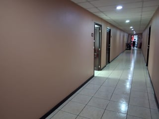 En Renta oficina en Aristos Reforma zona 9 - 4