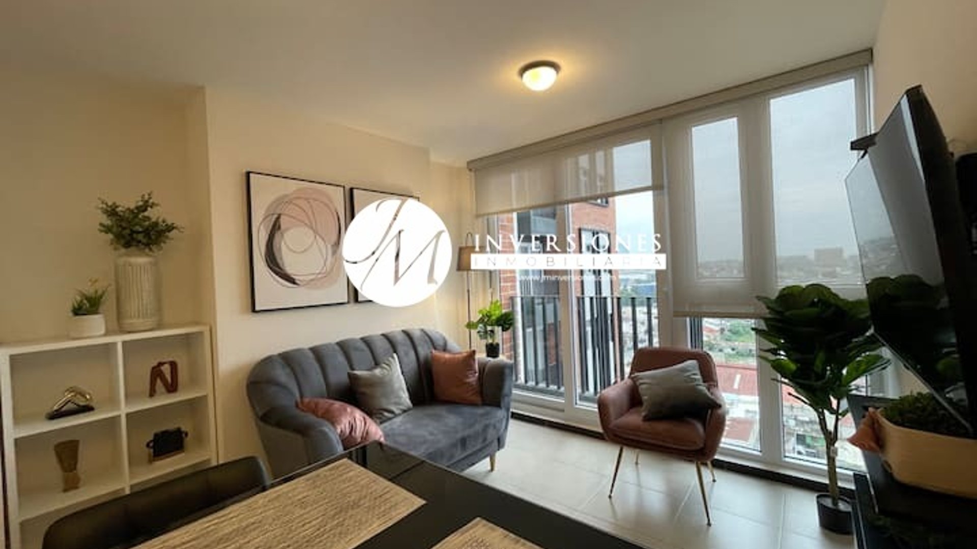 Apartamento en Venta Zona 11 - Miniatura 2
